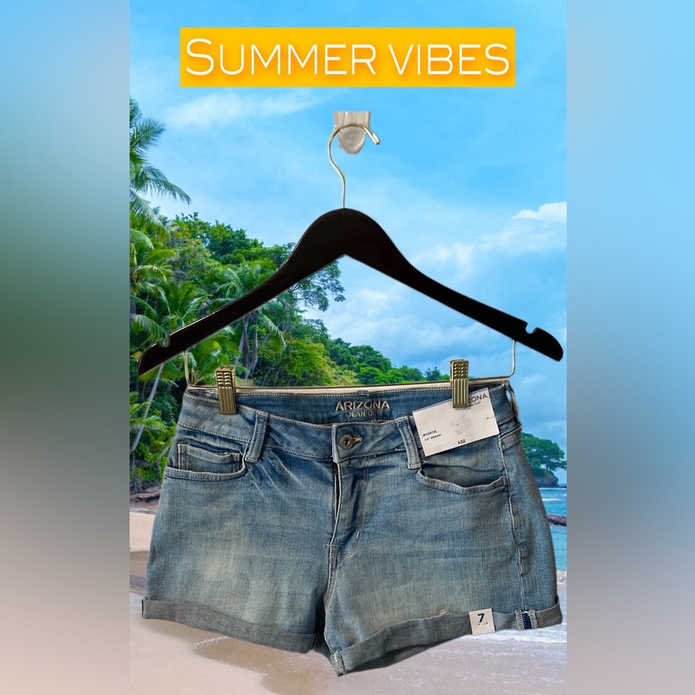 ARIZONA JEAN CO. NEW! ☀️ Women’s shorts (NWT)